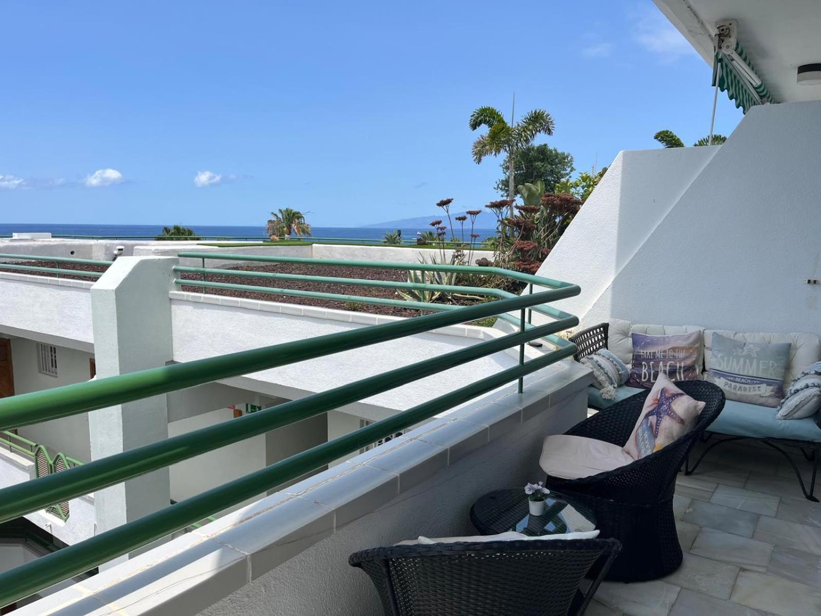 Apartment In Complex Altamira With Direct Ocean View Адехе Екстериор снимка